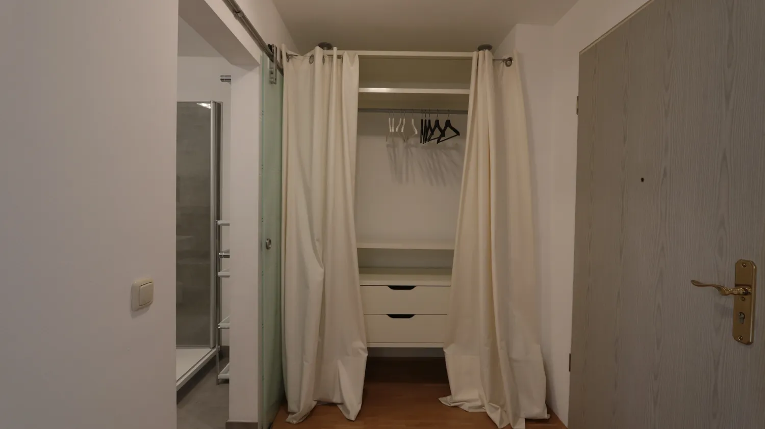 1 room apartment with 43 m² in Munich – Photo 8