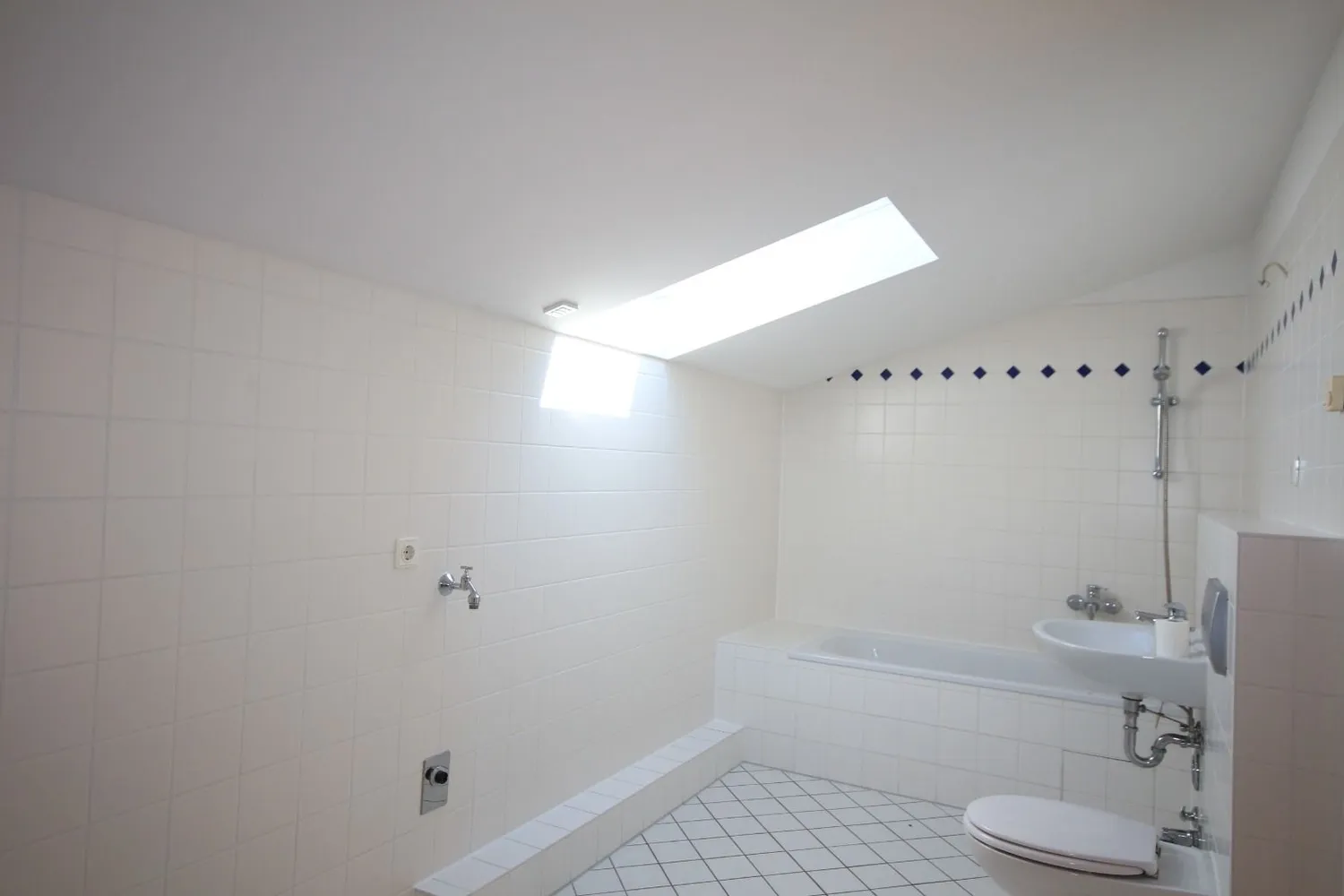 2 Zimmer Wohnung mit 77 m² in Berlin – Bild 10