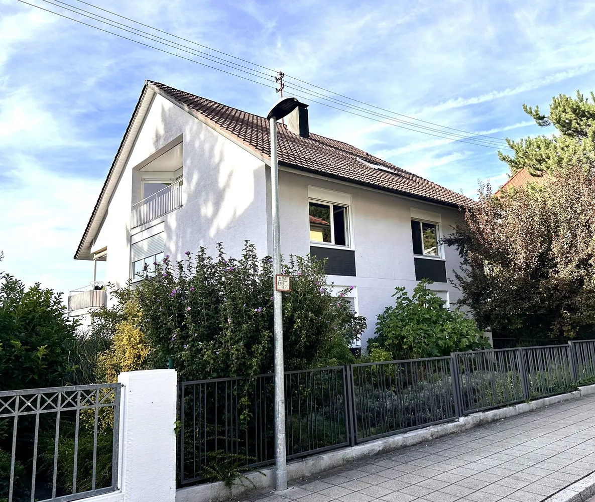3 Zimmer Wohnung mit 65 m² in Karlsruhe – Bild 2
