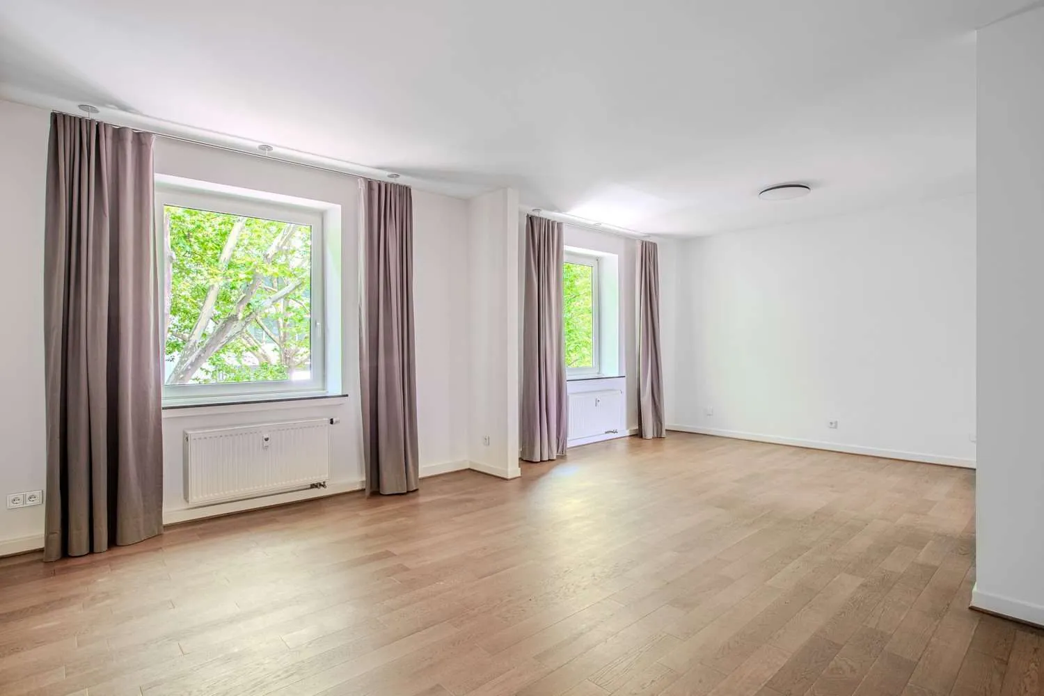 2 Zimmer Wohnung mit 79 m² in Düsseldorf – Bild 1
