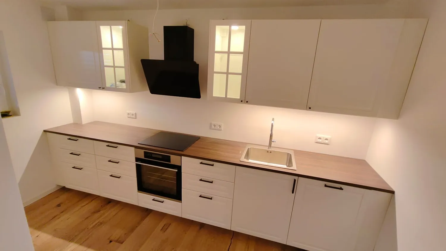 4 Zimmer Wohnung mit 104 m² in Wiesbaden – Bild 1