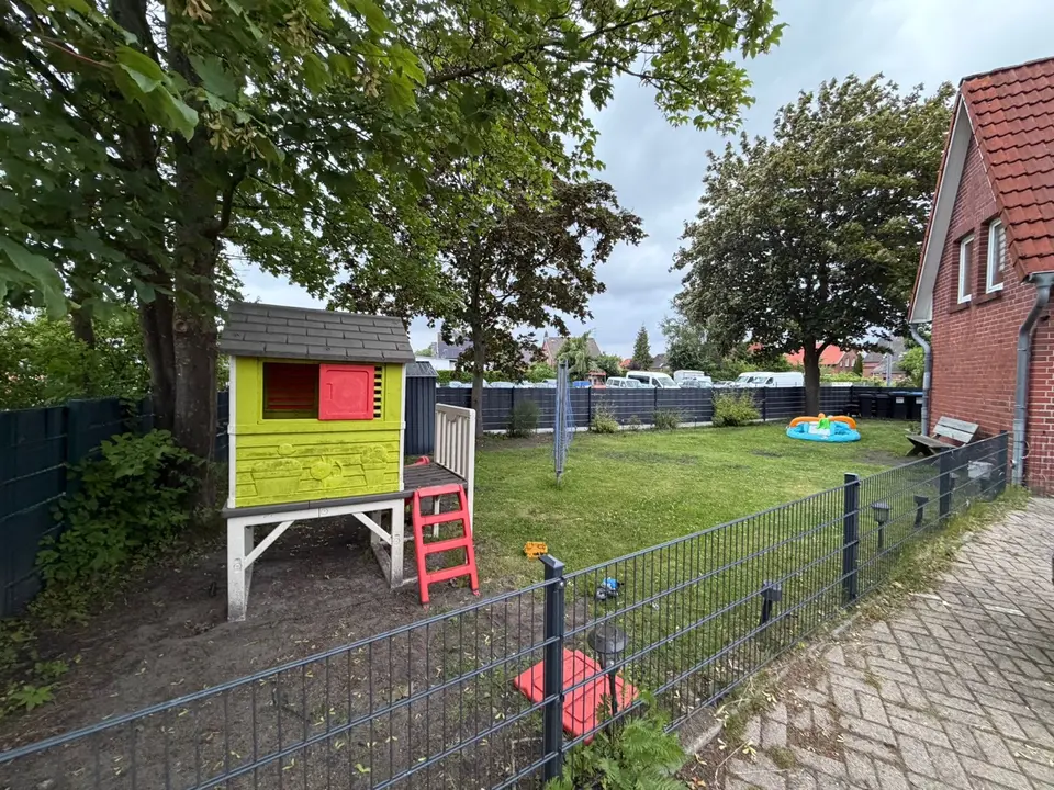 6 Zimmer Wohnung mit 120 m² in Stade – Bild 9