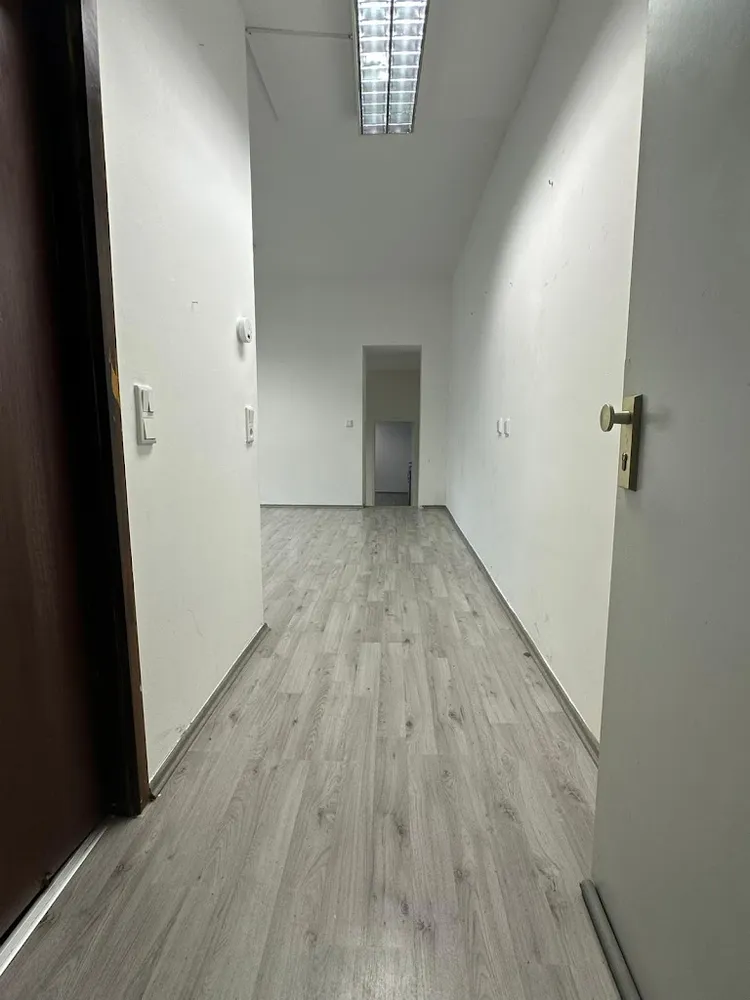 2 Zimmer Wohnung mit 71 m² in Wuppertal – Bild 2