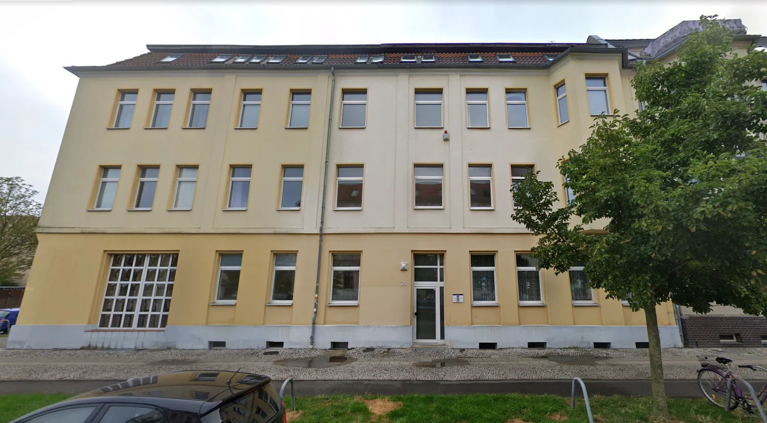 5 Zimmer Wohnung mit 151 m² in Magdeburg – Bild 1