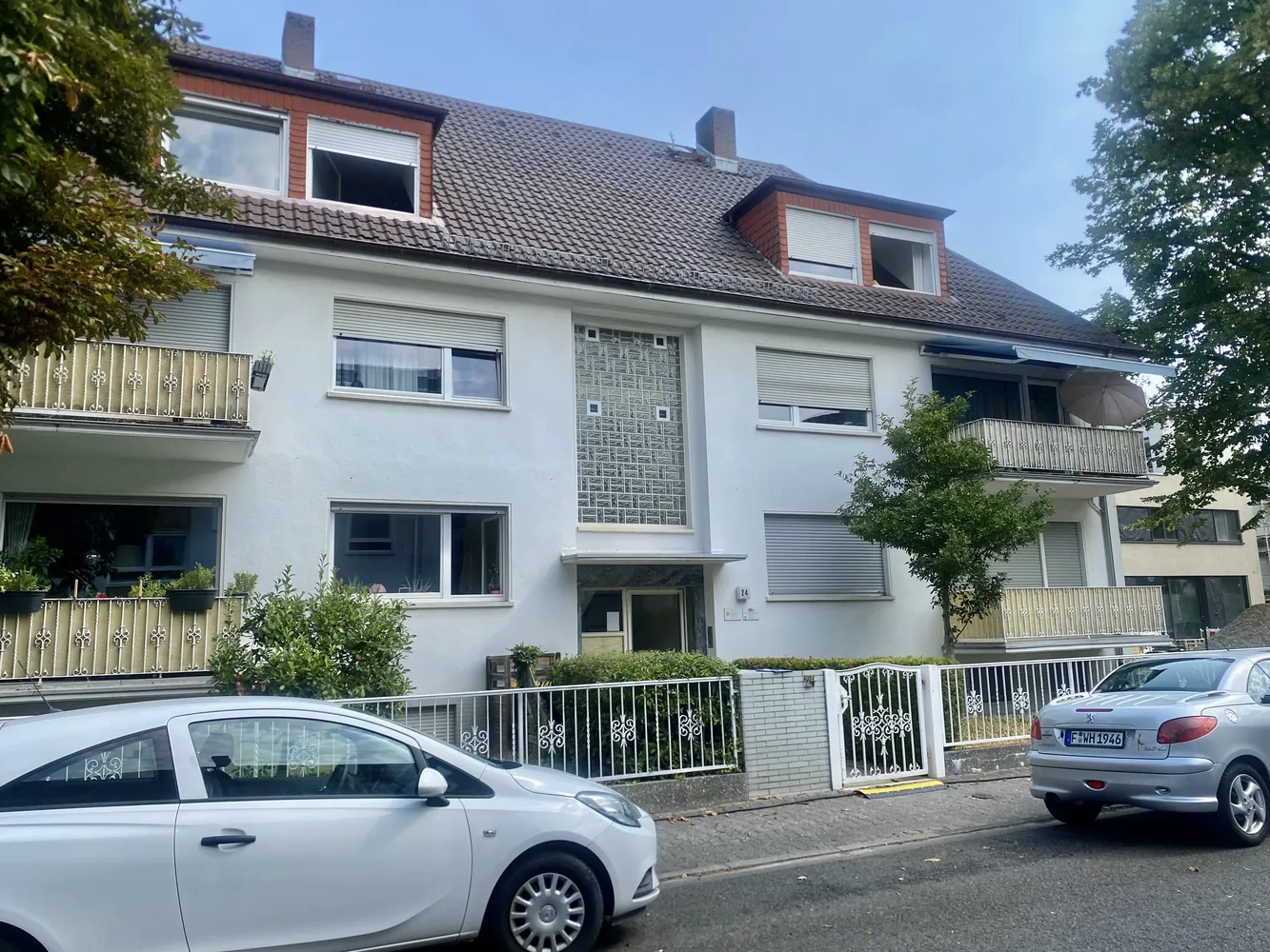 4 Zimmer Wohnung mit 102 m² in Frankfurt am Main – Bild 3