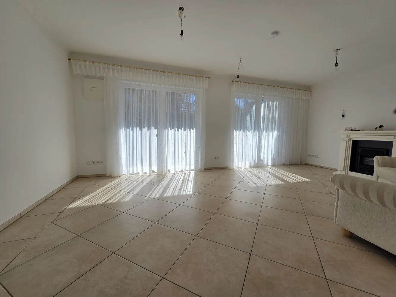 2 Zimmer Wohnung mit 80 m² in Germering – Bild 2