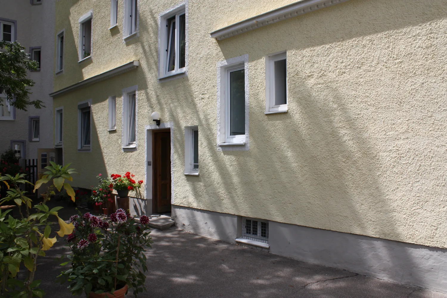 3 Zimmer Wohnung mit 71 m² in Augsburg – Bild 2