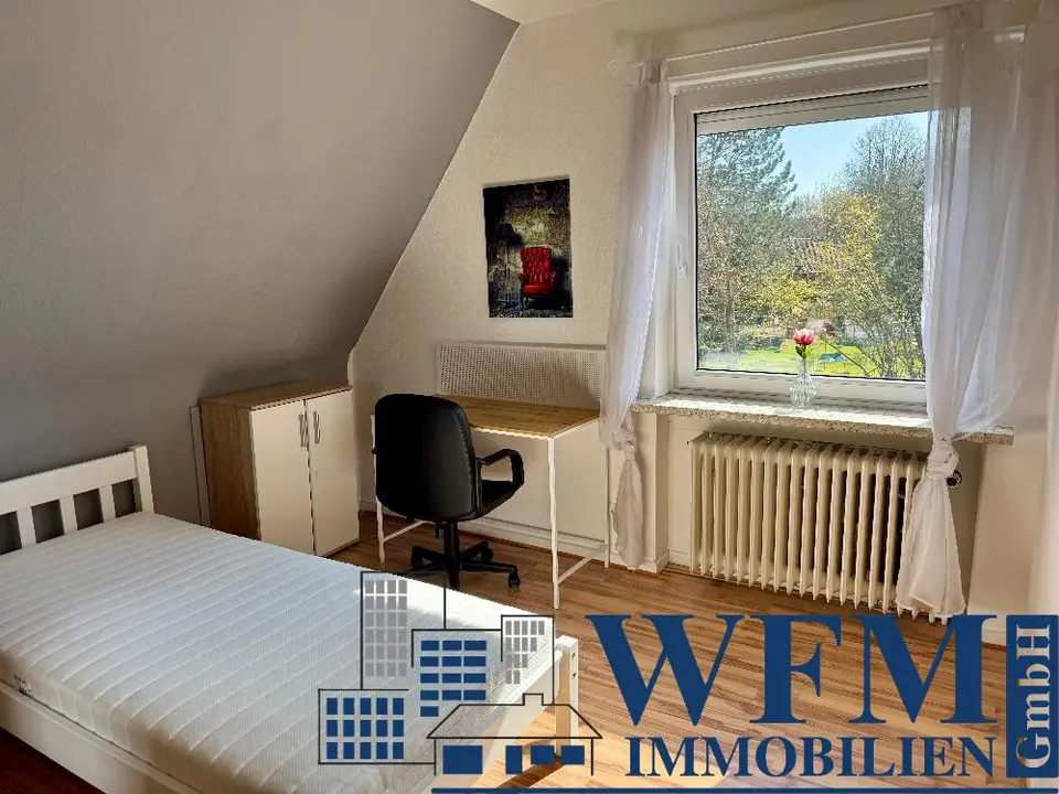 4 Zimmer Wohnung mit 18 m² in Neumünster – Bild 1