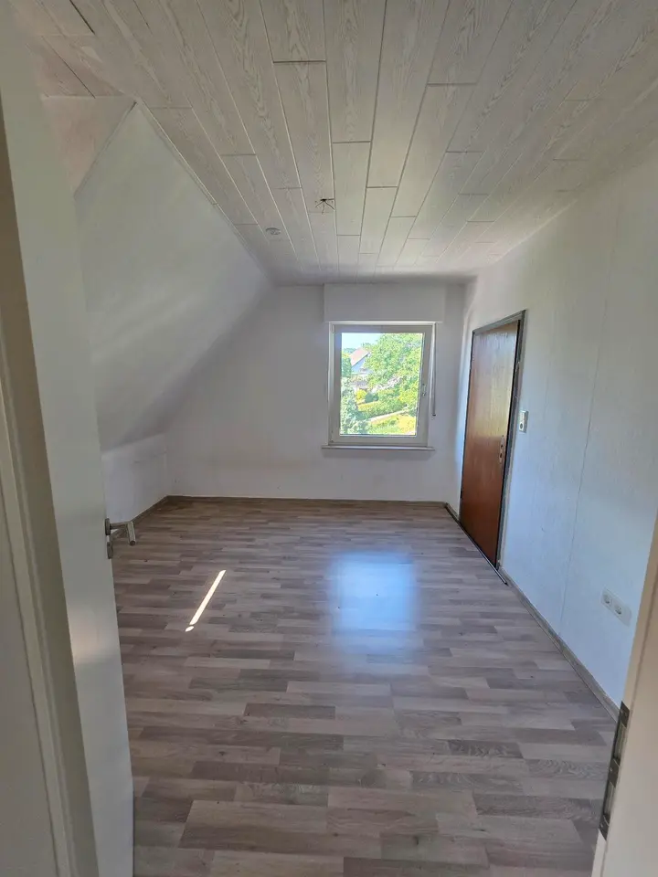 5 Zimmer Wohnung mit 100 m² in Arnsberg – Bild 6