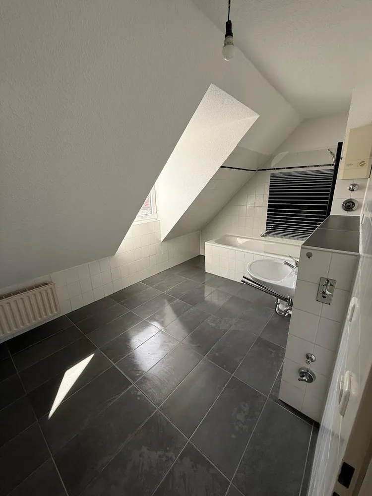 2 Zimmer Wohnung mit 75 m² in Krefeld – Bild 5