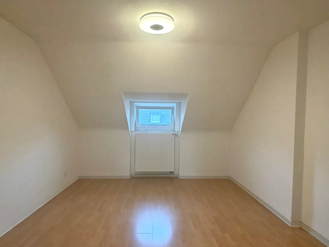 4 Zimmer Wohnung mit 87 m² in Krefeld – Bild 4