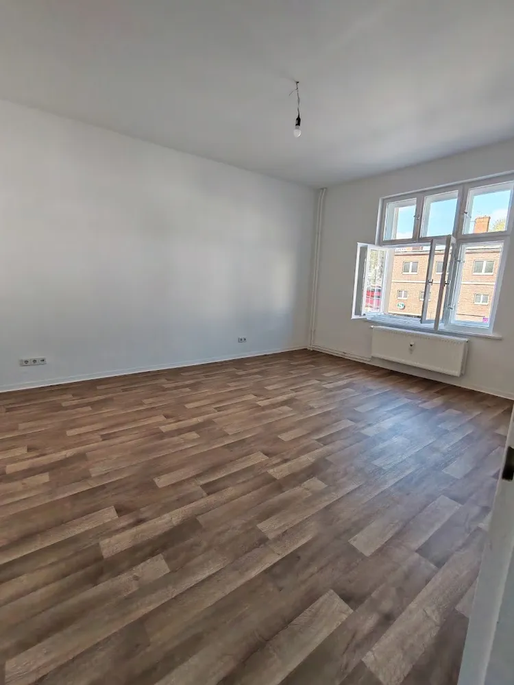 2 Zimmer Wohnung mit 71 m² in Berlin – Bild 1