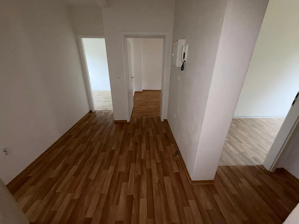 3 Zimmer Wohnung mit 80 m² in Plauen – Bild 5