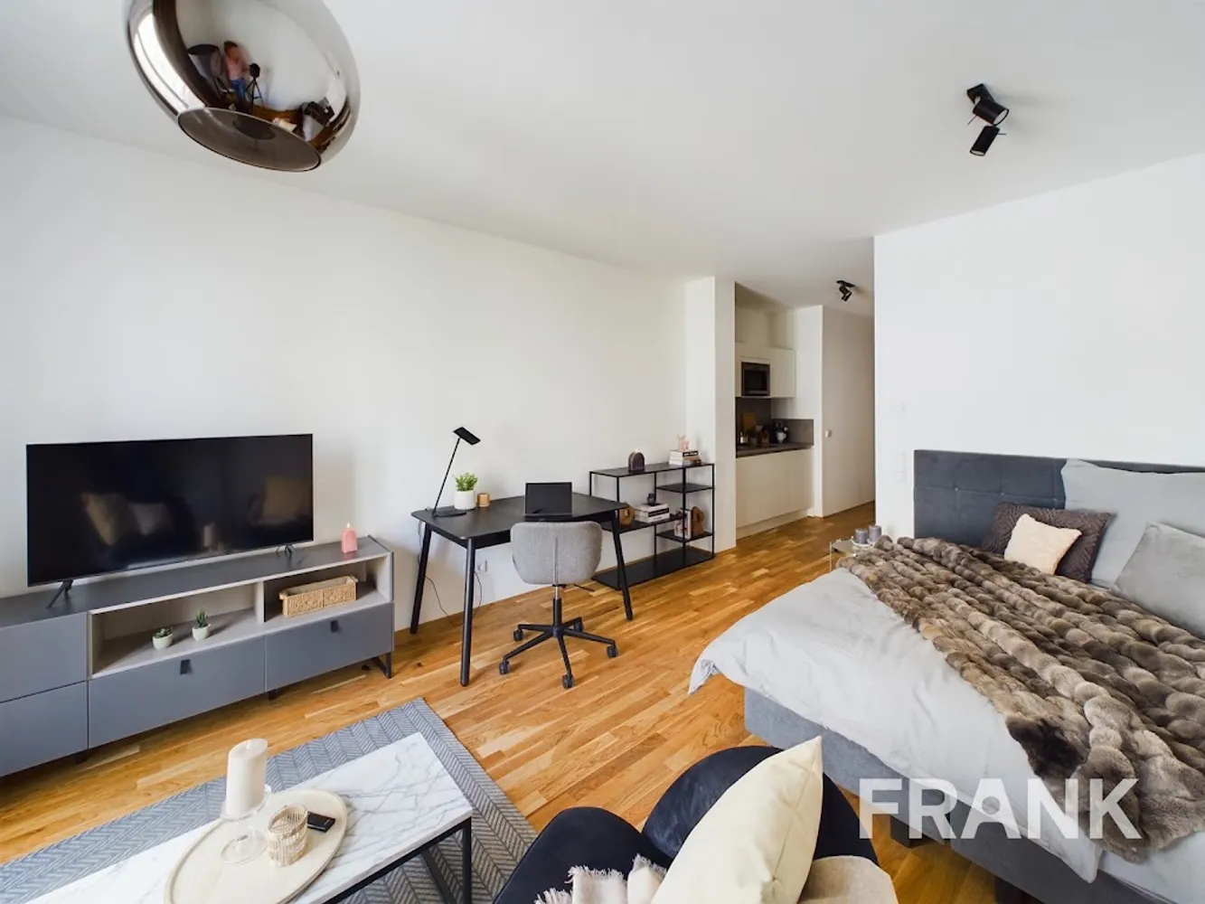 1 Zimmer Wohnung mit 38 m² in Frankfurt am Main – Bild 1