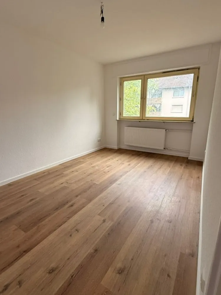 3 Zimmer Wohnung mit 74 m² in Frankfurt am Main – Bild 4