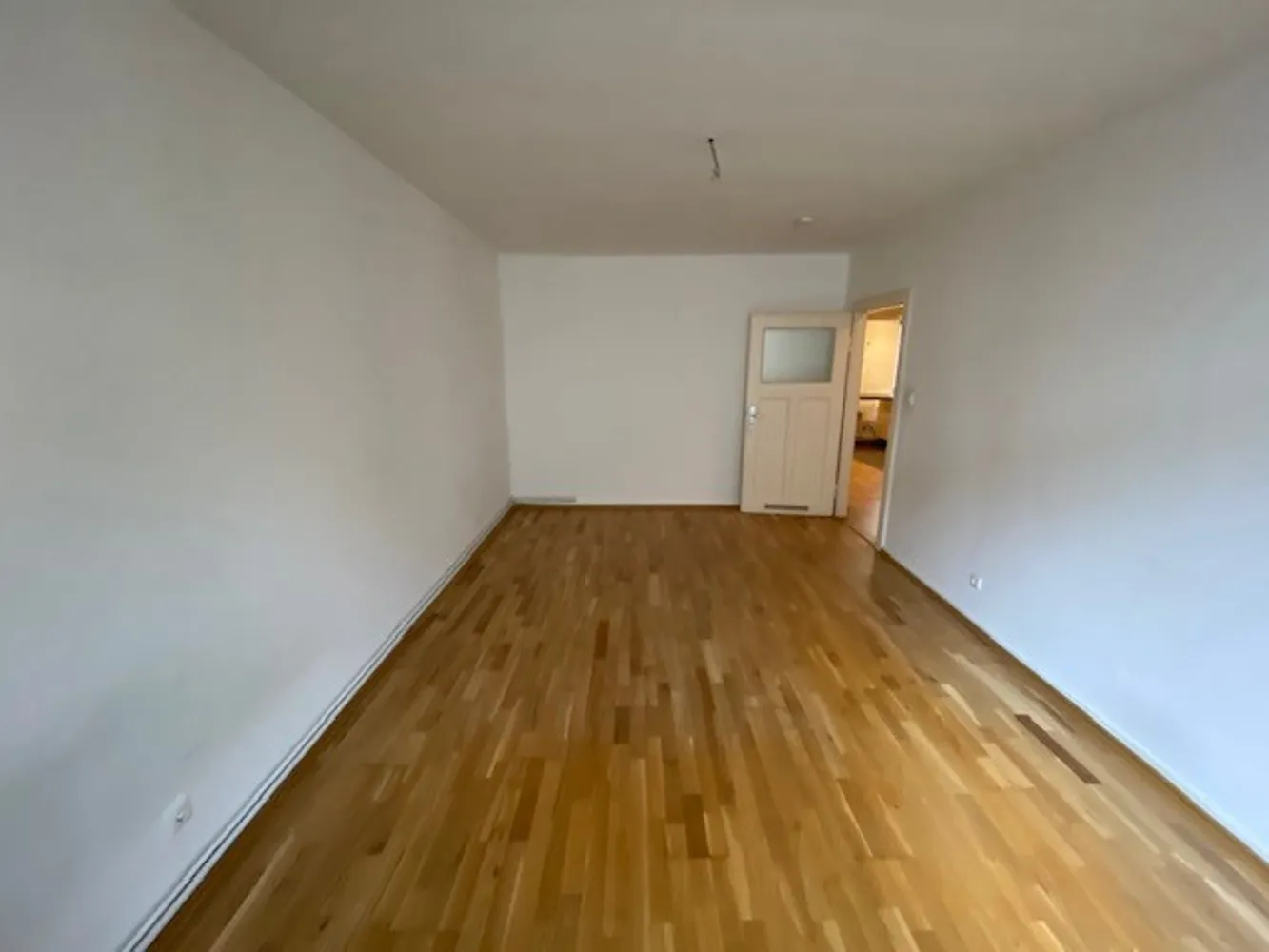 2 room apartment with 57 m² in Wiesbaden – Photo 9