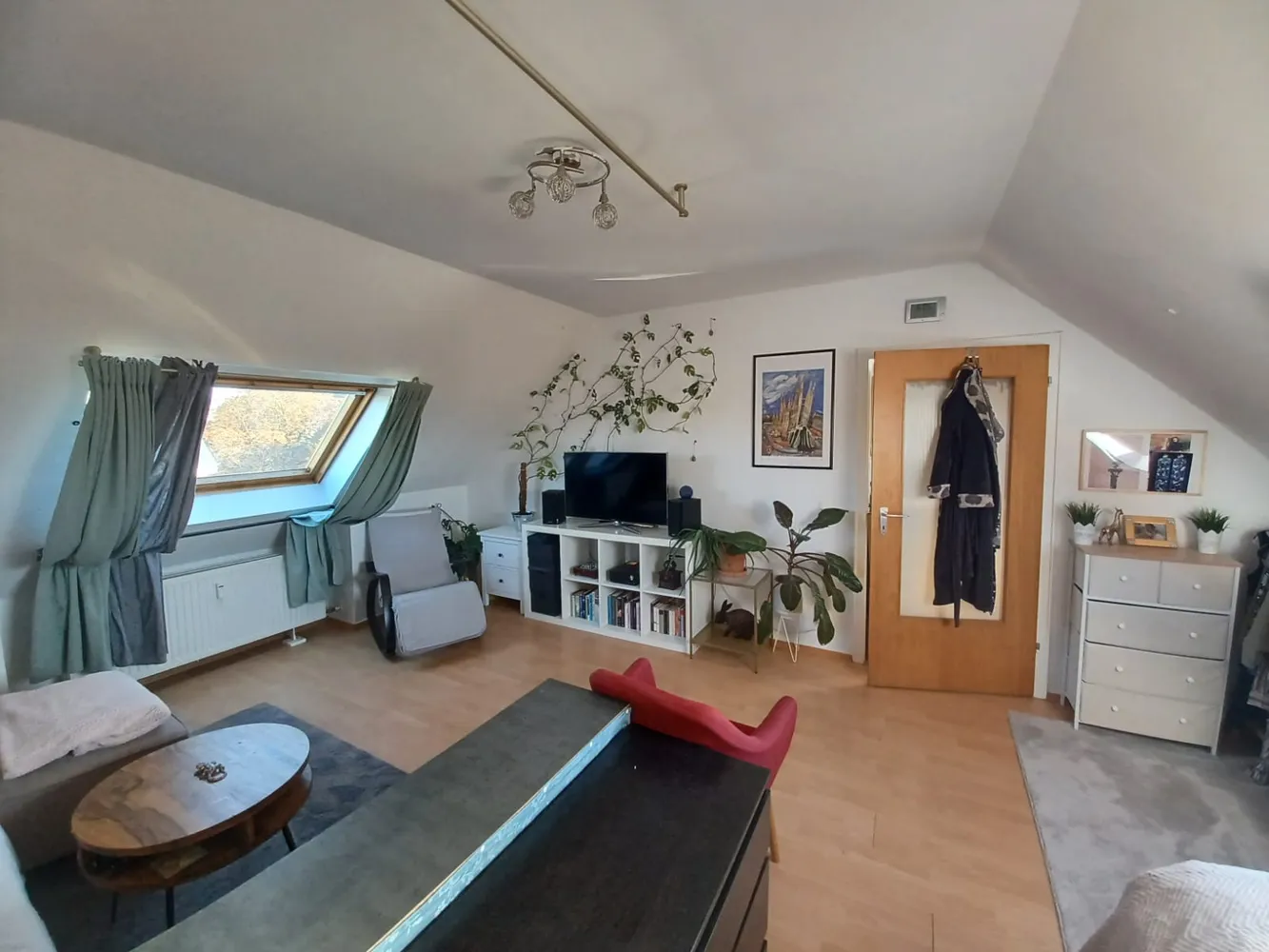 1 Zimmer Wohnung mit 33 m² in Köln – Bild 6