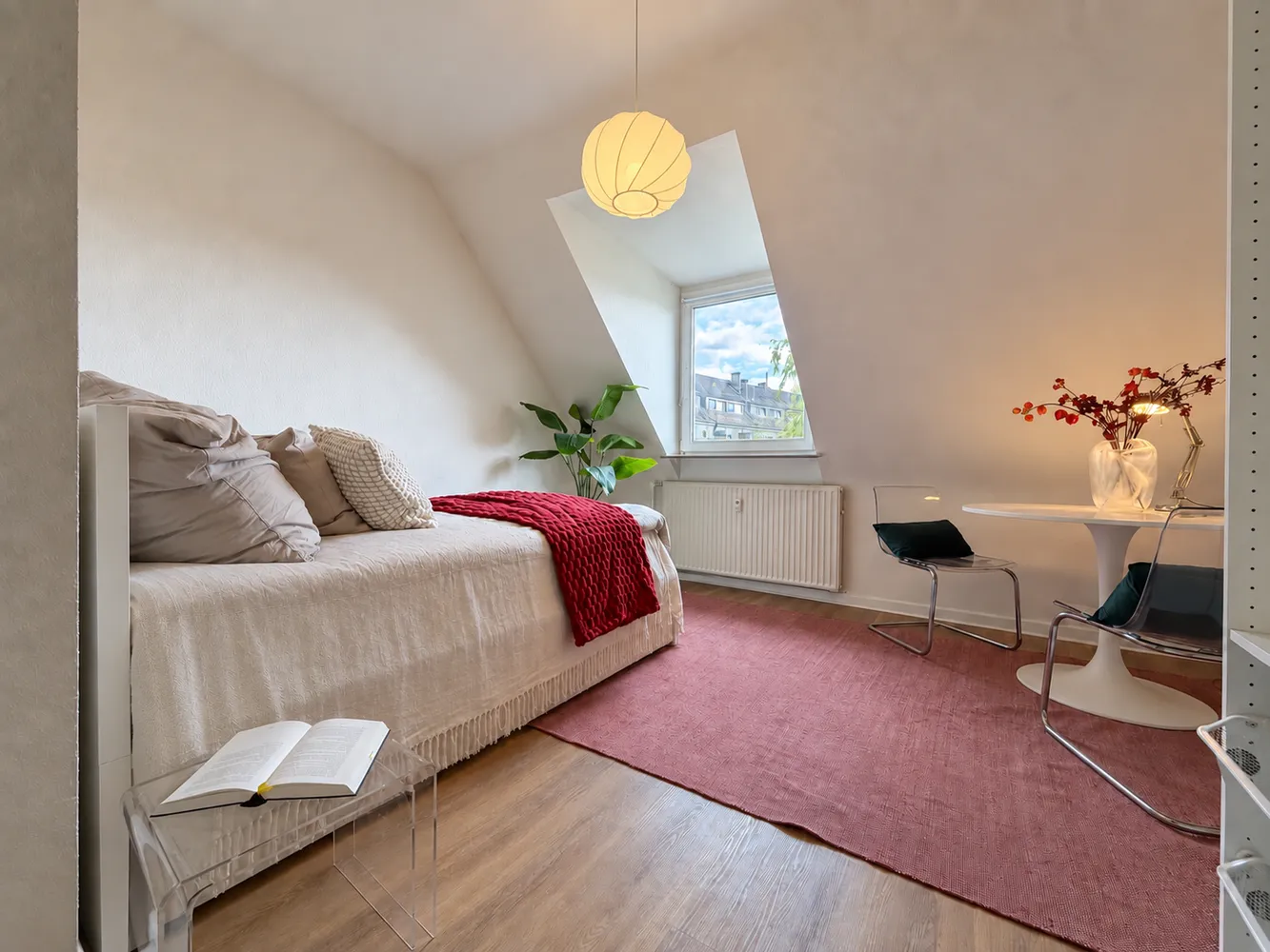 1 Zimmer Wohnung mit 25 m² in Köln – Bild 1