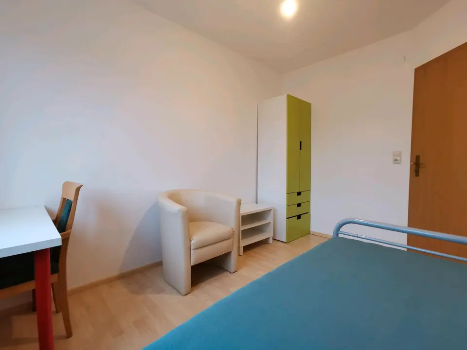 2 Zimmer Wohnung mit 44 m² in Hof – Bild 3