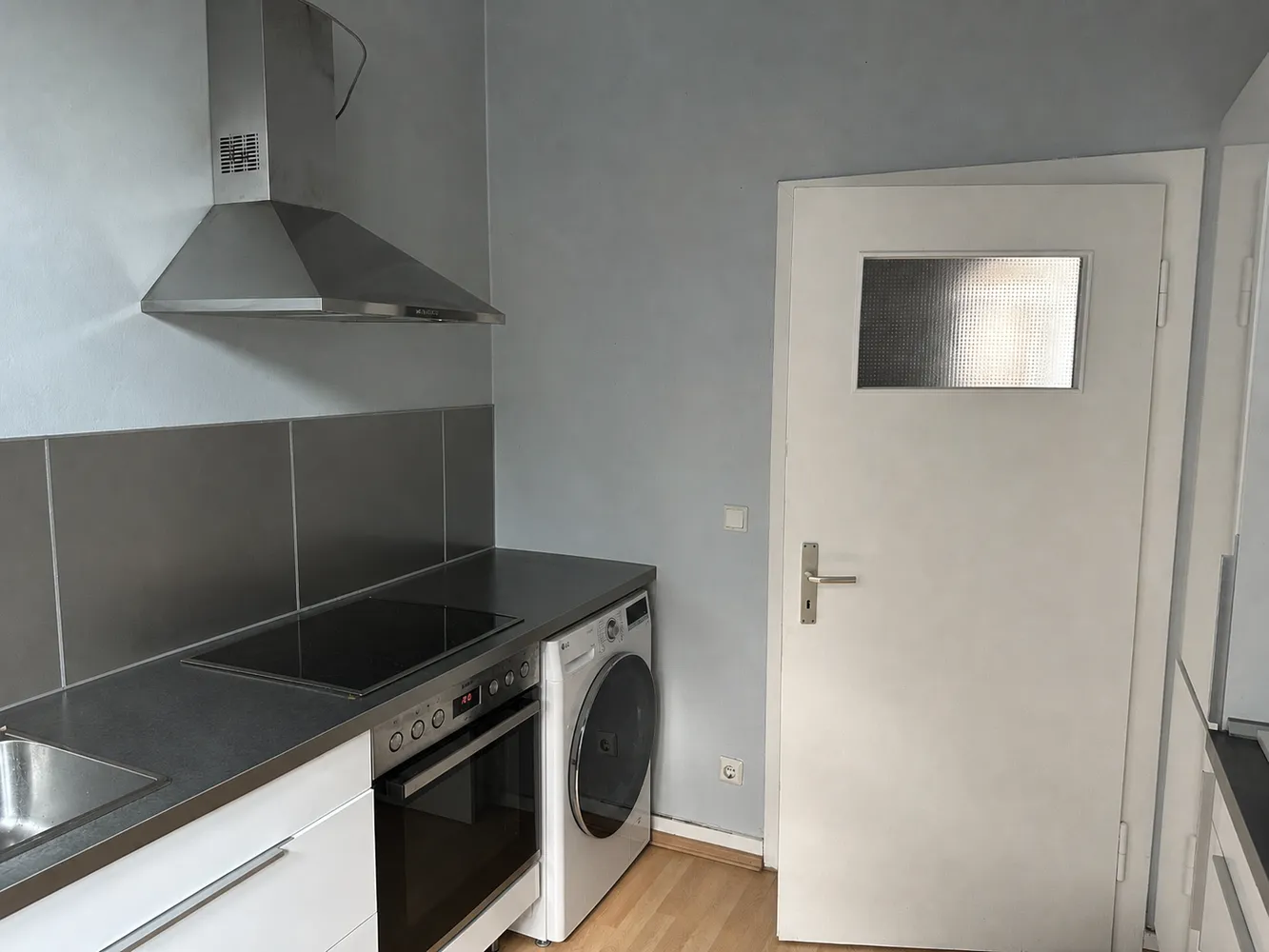 2 Zimmer Wohnung mit 75 m² in Düsseldorf – Bild 4