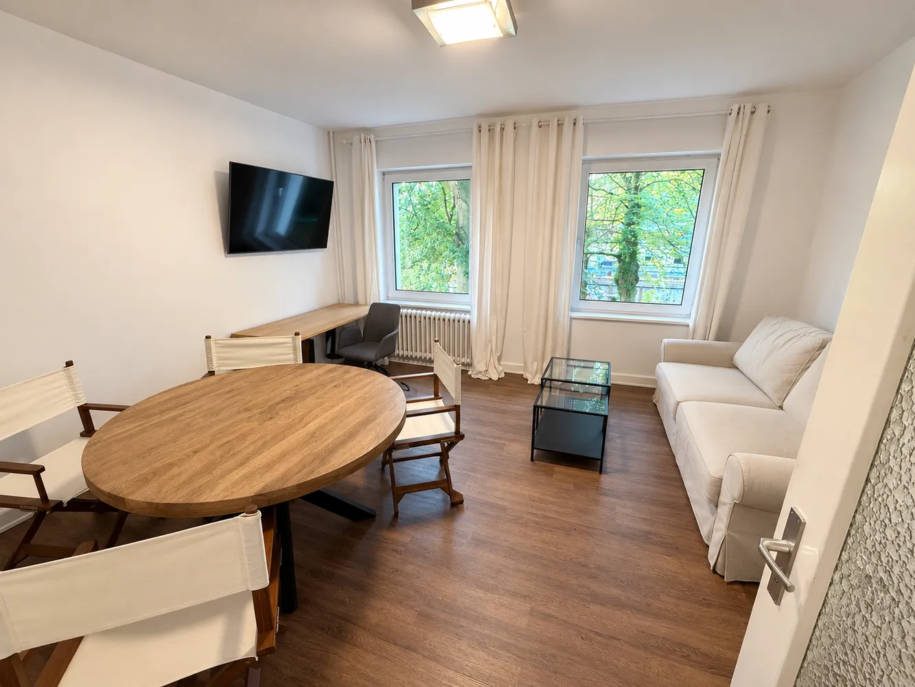 2 Zimmer Wohnung mit 65 m² in Hamburg – Bild 1