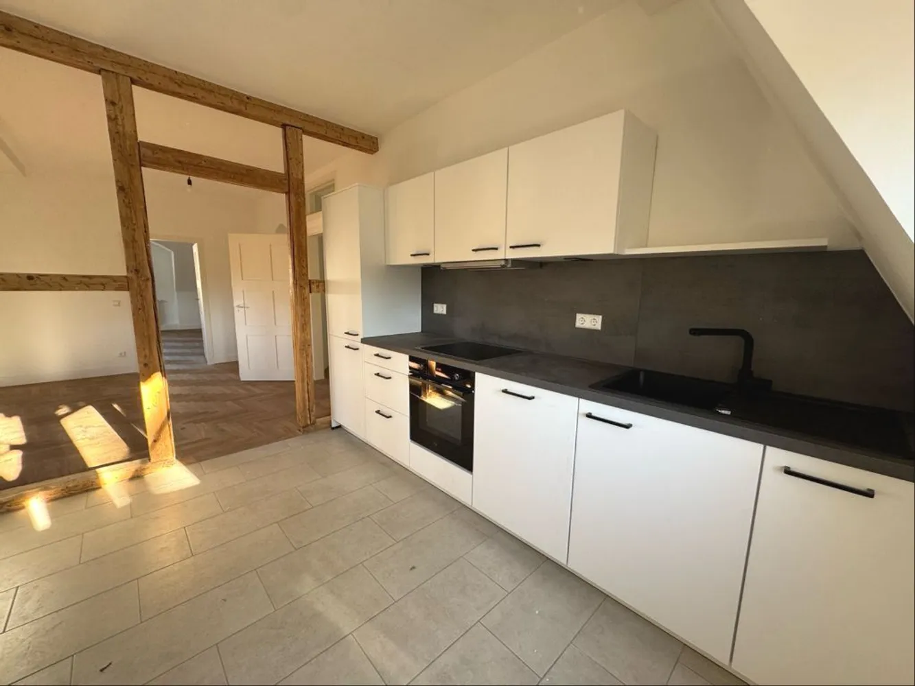 4 room apartment with 97 m² in Esslingen am Neckar – Photo 7