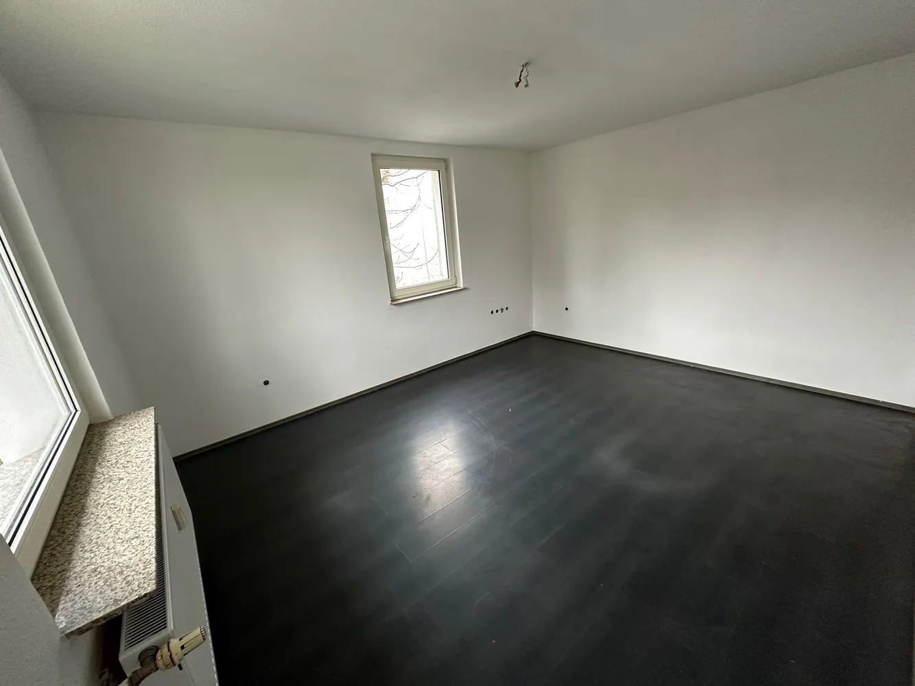 2 Zimmer Wohnung mit 50 m² in Oberhausen – Bild 2