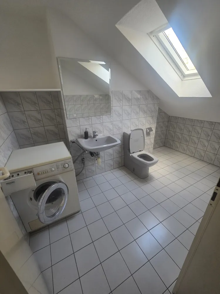 3 room apartment with 88 m² in Düsseldorf – Photo 2