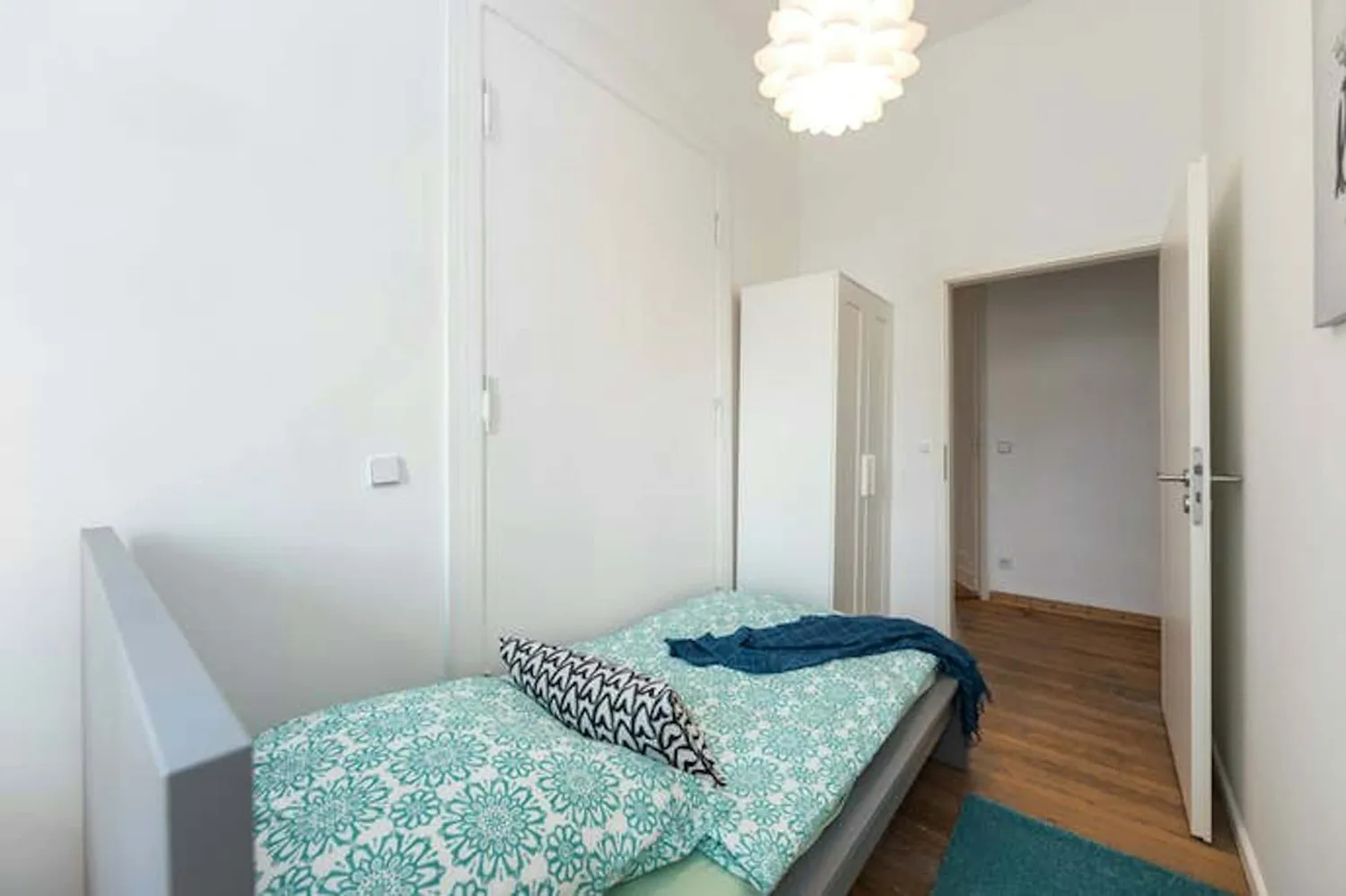 Shared room with 9 m² in Berlin – Photo 3