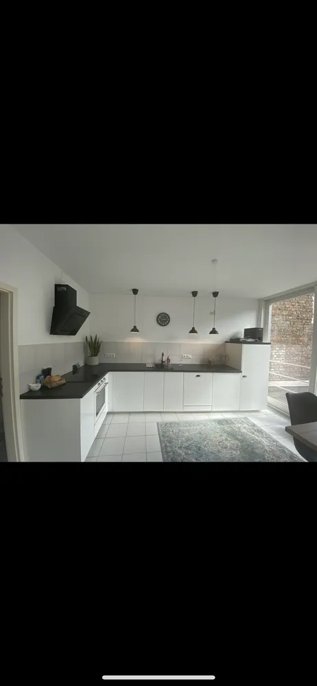 2 Zimmer Wohnung mit 160 m² in Frankfurt am Main – Bild 12