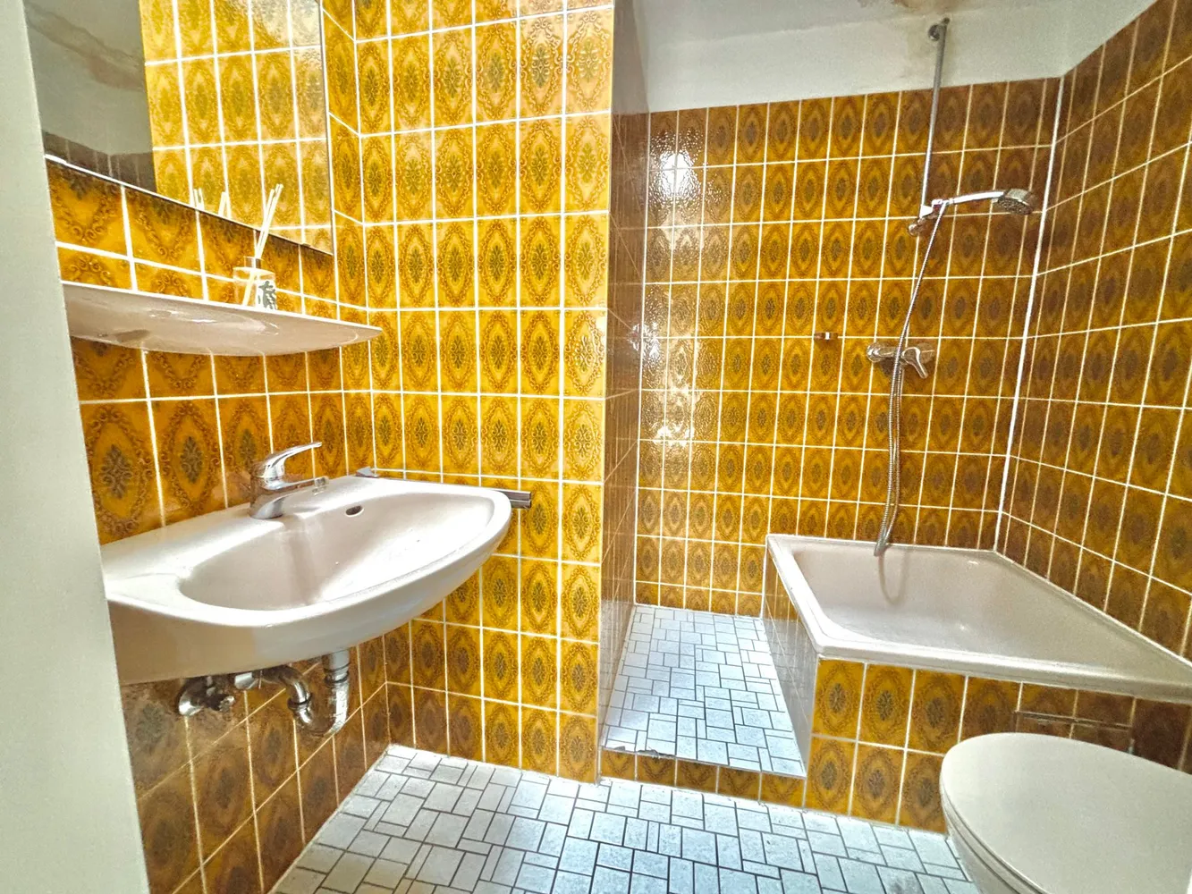 3 Zimmer Wohnung mit 123 m² in Düsseldorf – Bild 11