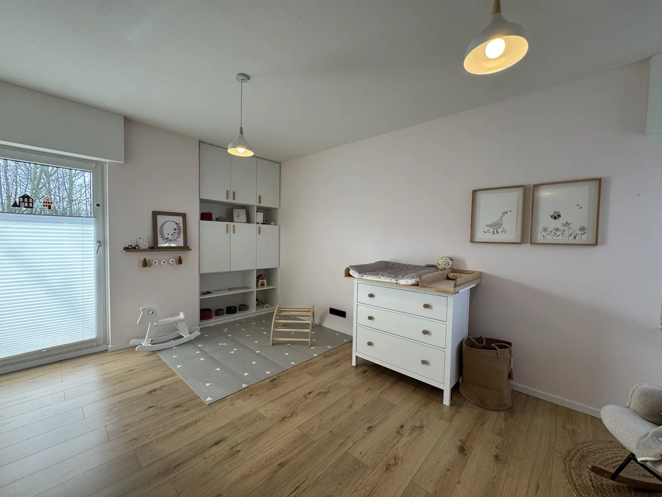 8 Zimmer Wohnung mit 215 m² in Duisburg – Bild 12