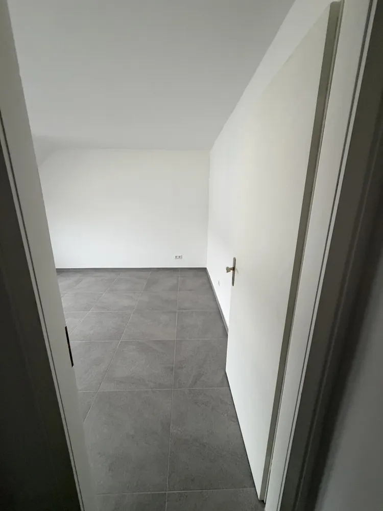 5 Zimmer Wohnung mit 110 m² in Krefeld – Bild 10
