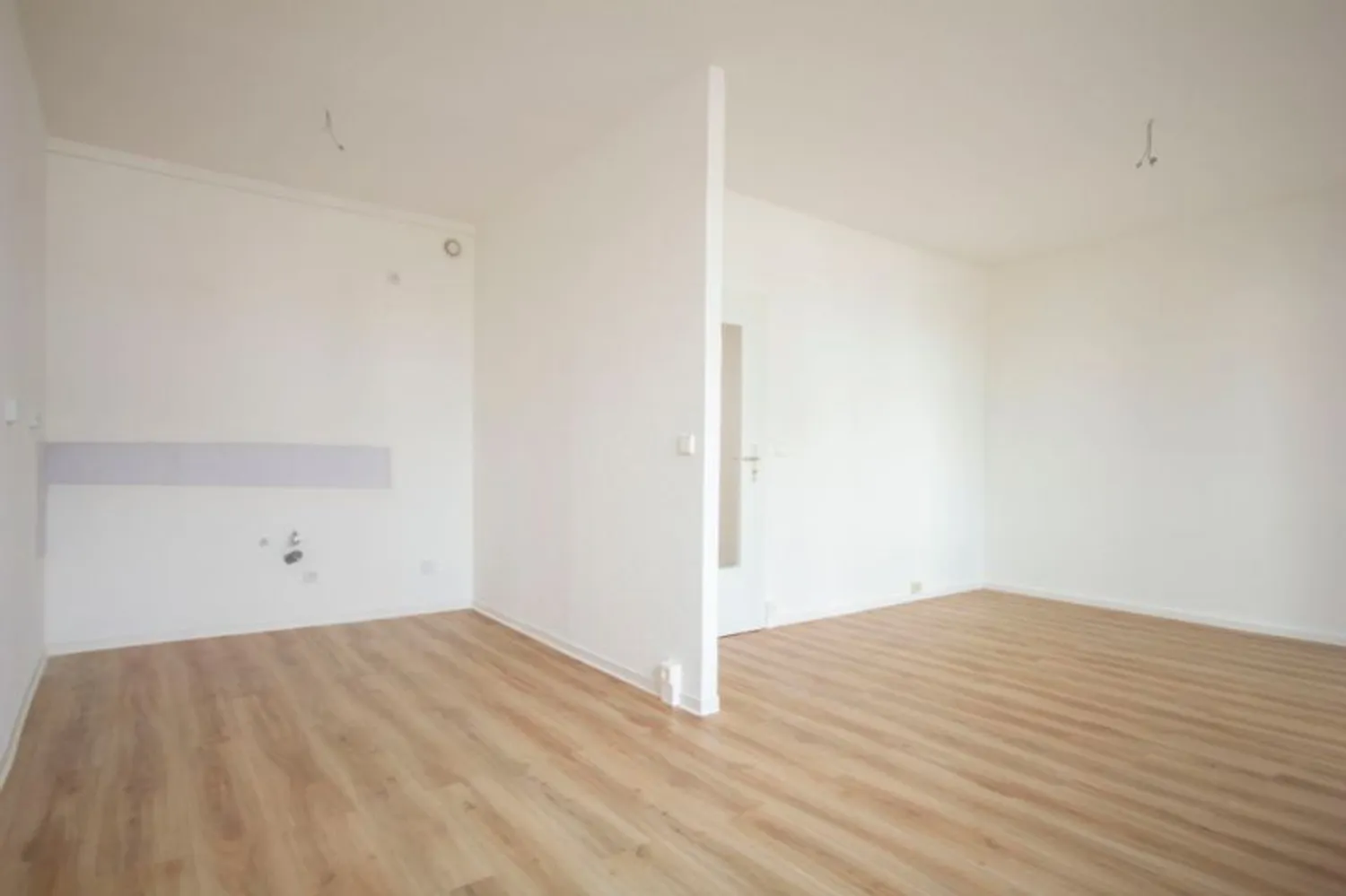 3 Zimmer Wohnung mit 58 m² in Halle (Saale) – Bild 2