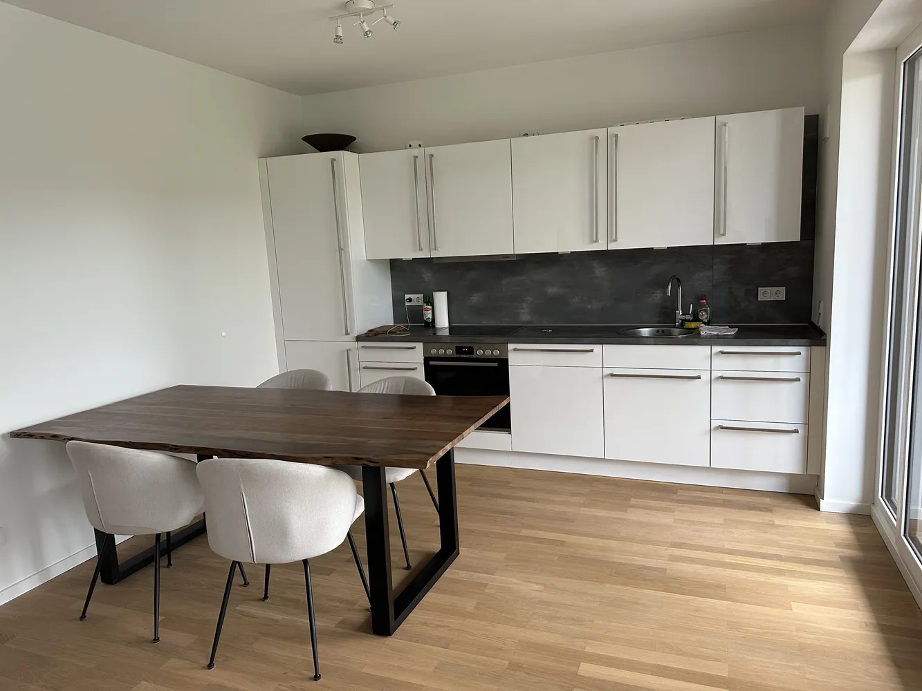 3 Zimmer Wohnung mit 81 m² in Hamburg – Bild 2