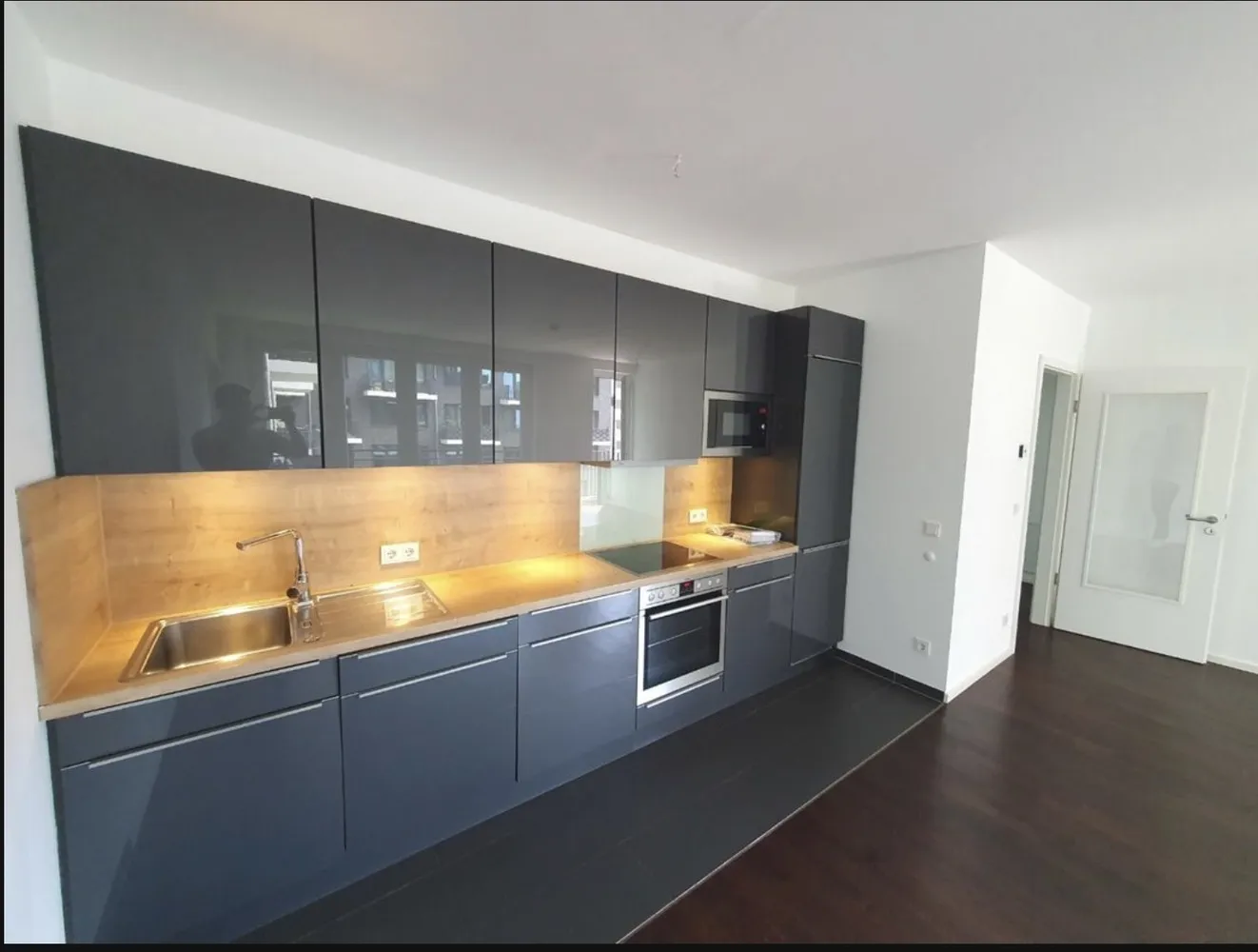 2 Zimmer Wohnung mit 95 m² in Berlin – Bild 6