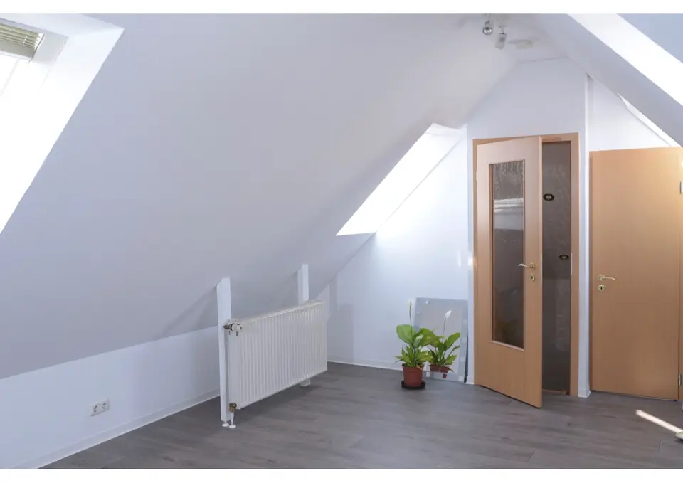 5 Zimmer Wohnung mit 150 m² in Nordhausen – Bild 1