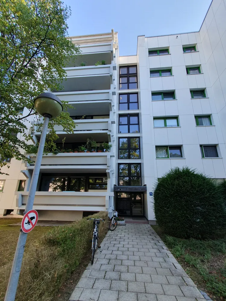 2 Zimmer Wohnung mit 35 m² in München – Bild 3