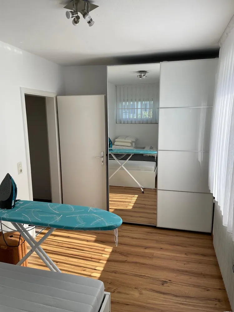 4 Zimmer Wohnung mit 110 m² in Metzingen – Bild 2