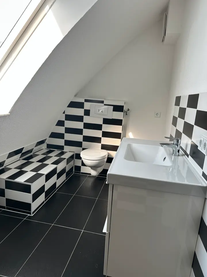 4 Zimmer Wohnung mit 109 m² in Hannover – Bild 3