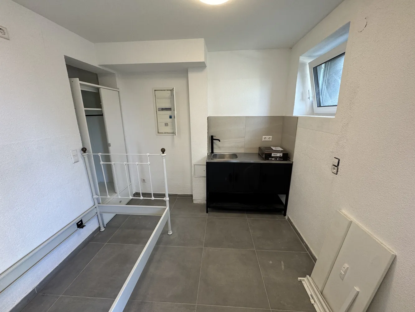 1 room apartment with 17 m² in Stuttgart – Photo 2
