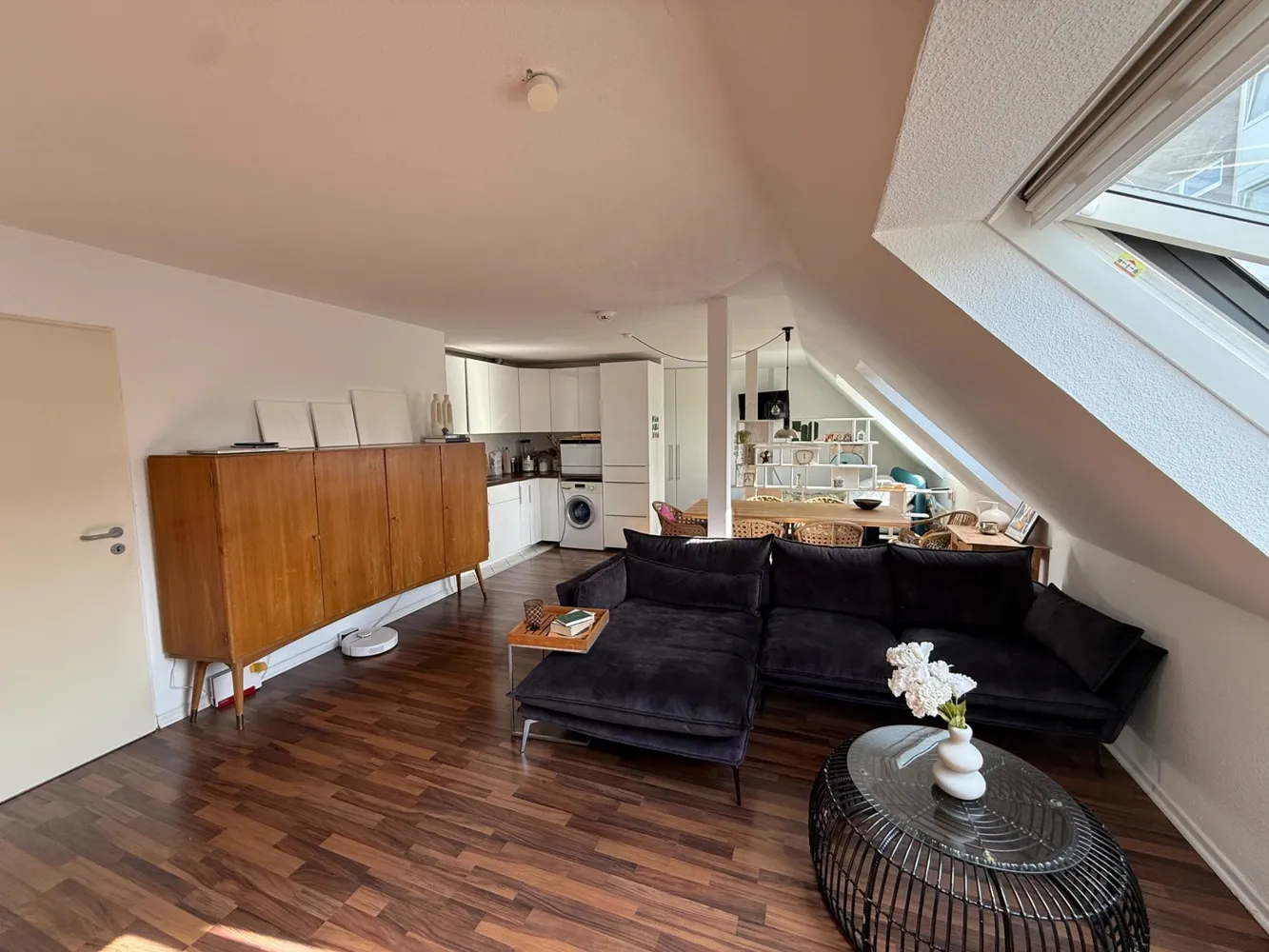 1 room apartment with 44 m² in Cologne – Photo 2