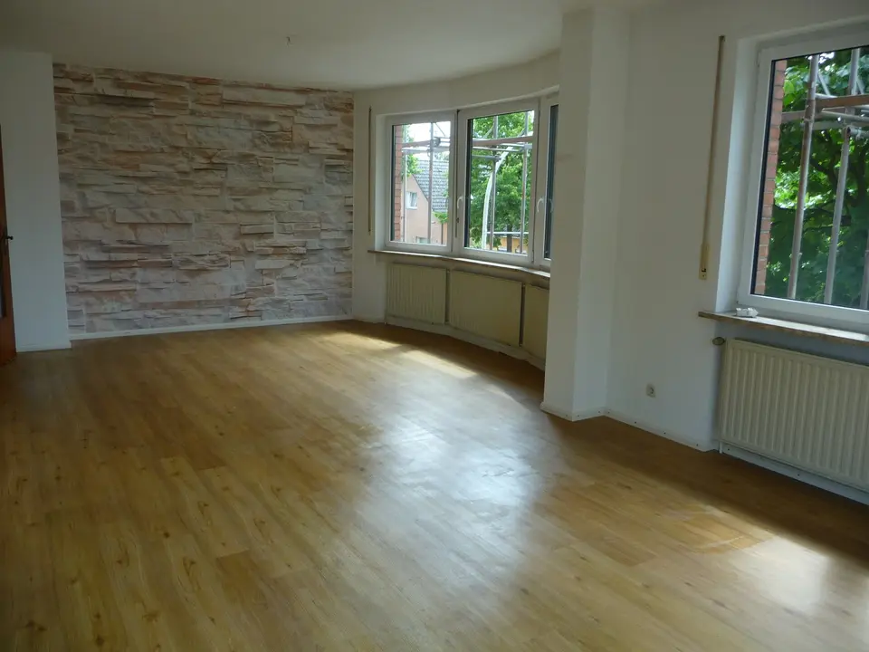 3 Zimmer Wohnung mit 105 m² in Verden (Aller) – Bild 1