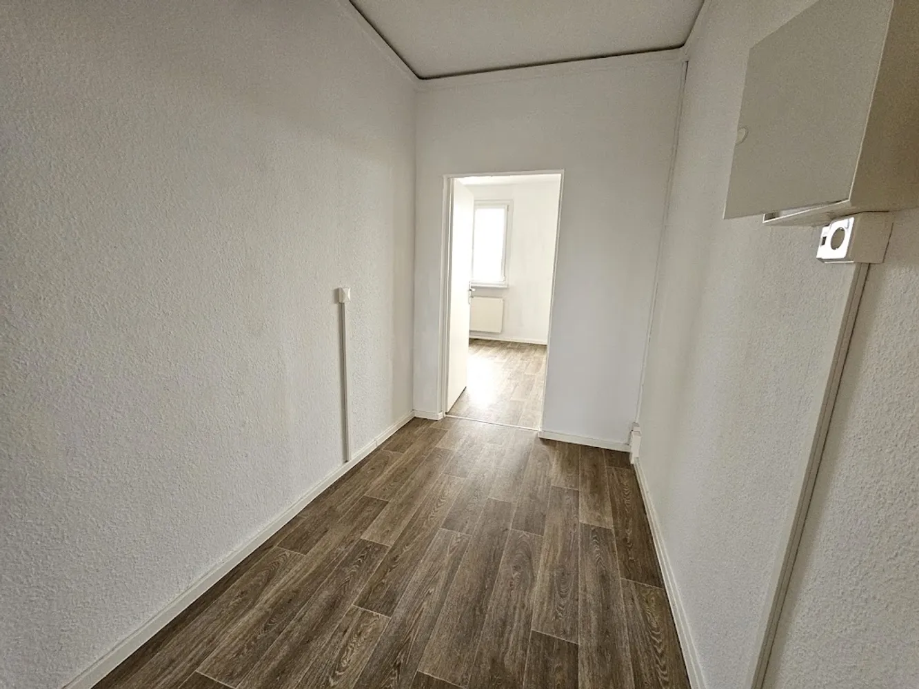 3 Zimmer Wohnung mit 57 m² in Halle (Saale) – Bild 4