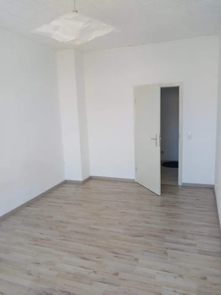 3 Zimmer Wohnung mit 75 m² in Mittweida – Bild 2