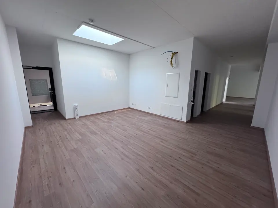 WG-Zimmer mit 170 m² in Kamp-Lintfort – Bild 6