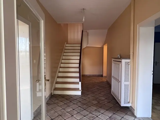 4 Zimmer Wohnung mit 190 m² in Duisburg – Bild 6
