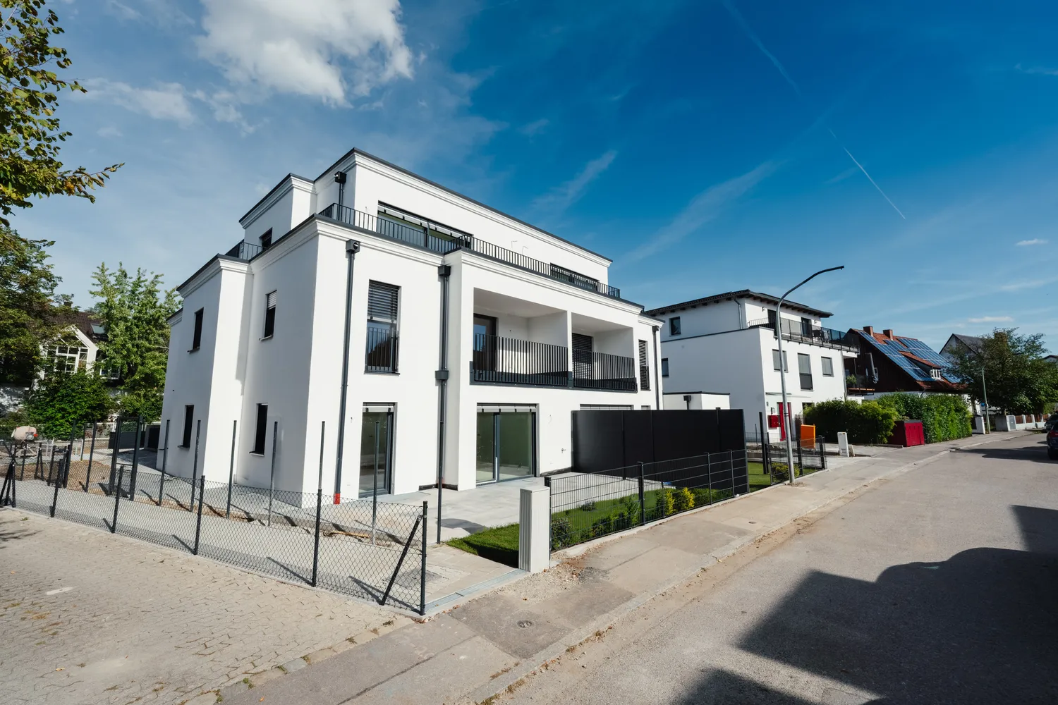 3 Zimmer Wohnung mit 94 m² in München – Bild 2