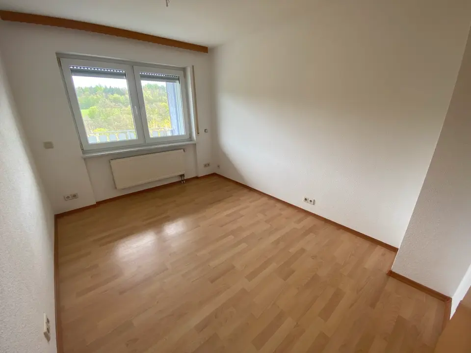 4 Zimmer Wohnung mit 120 m² in Mosbach – Bild 3