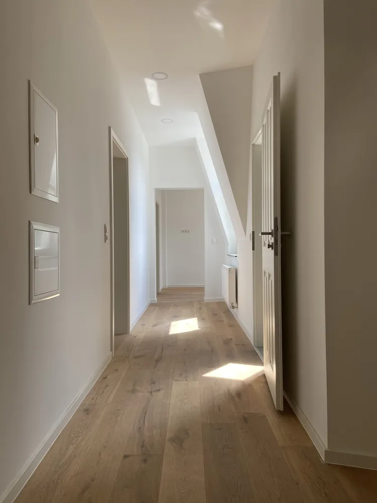 2 Zimmer Wohnung mit 70 m² in Wuppertal – Bild 2
